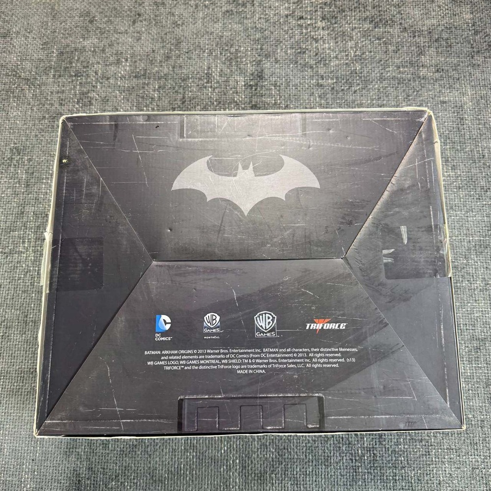 Batman Arkham Origins Xbox 360 Collector's Edition with papers box only - Picture 7 of 16
